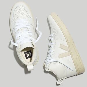Madewell Item NH538
Veja™ V-15 High-Top Sneakers